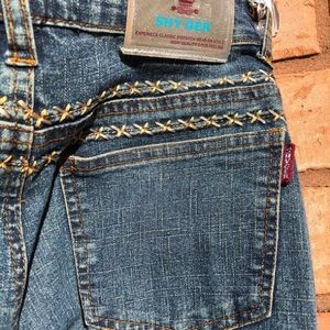 Shy Ger Jeans with embroidered stitching 29" waist Medium-light wash denim EUC